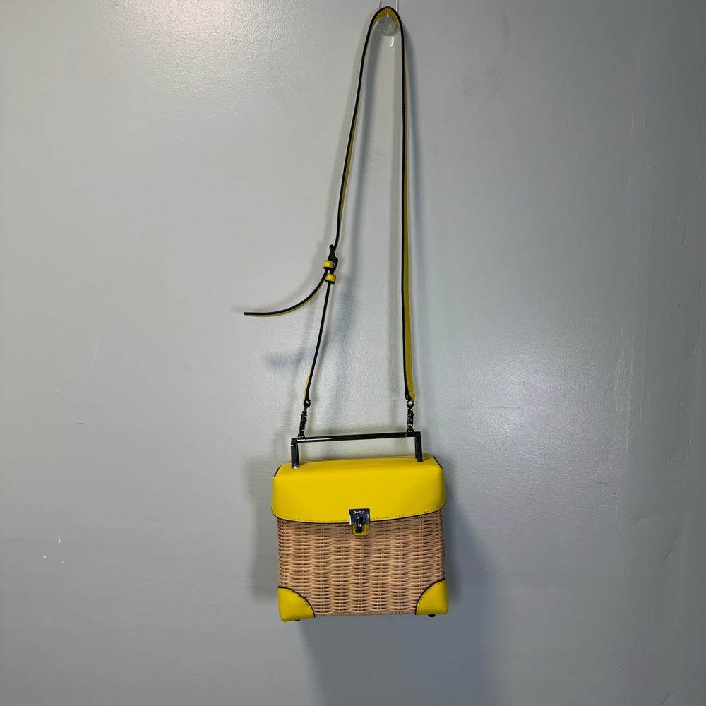 Botkier Lennox Lunchbox Wicker Crossbody Bag Yellow Leather Trim Woven Straw - Picture 6 of 10
